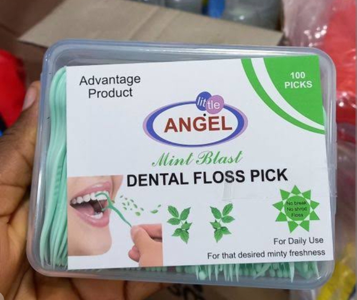 Dental Floss by 100