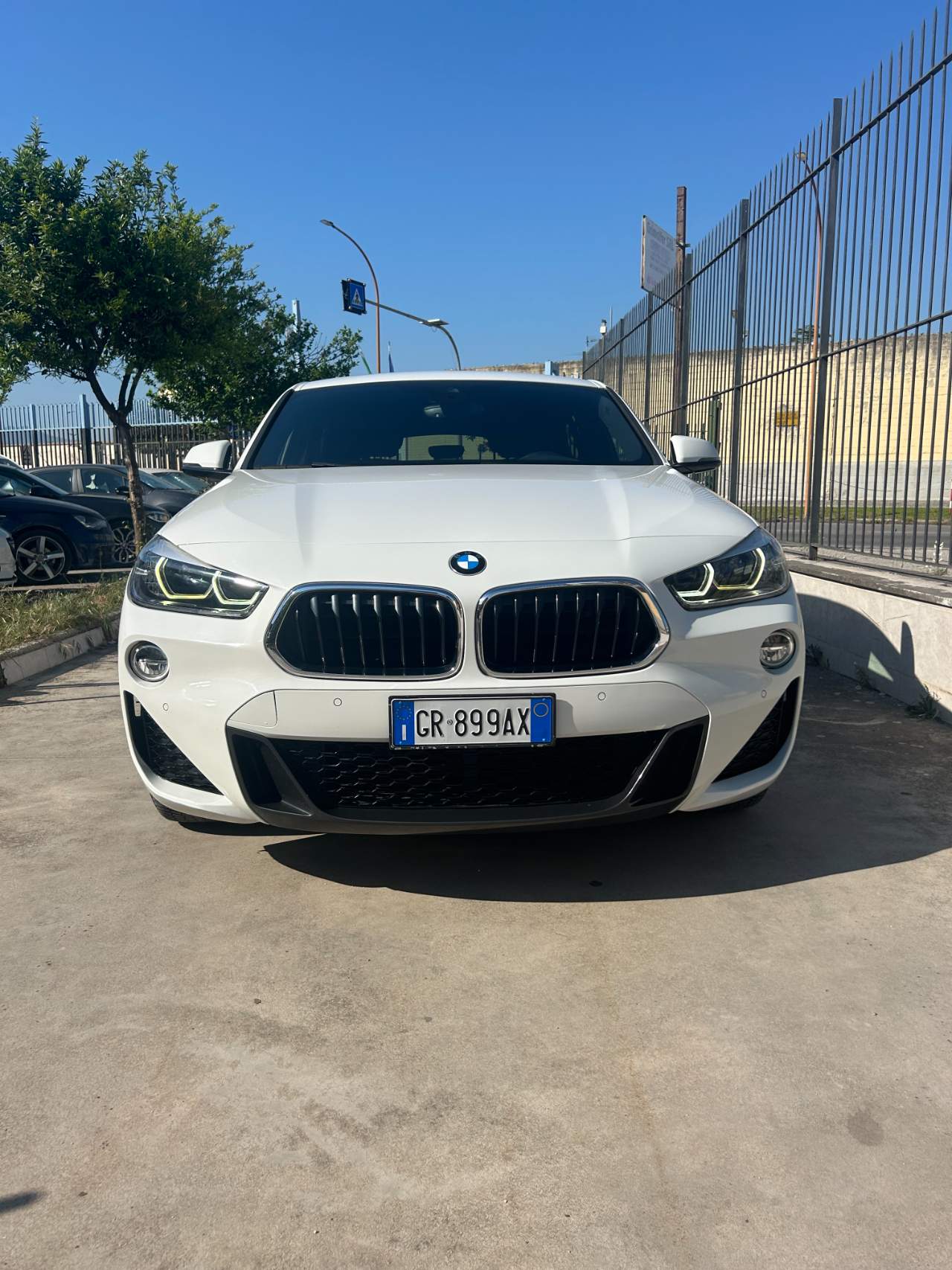 bmw X2