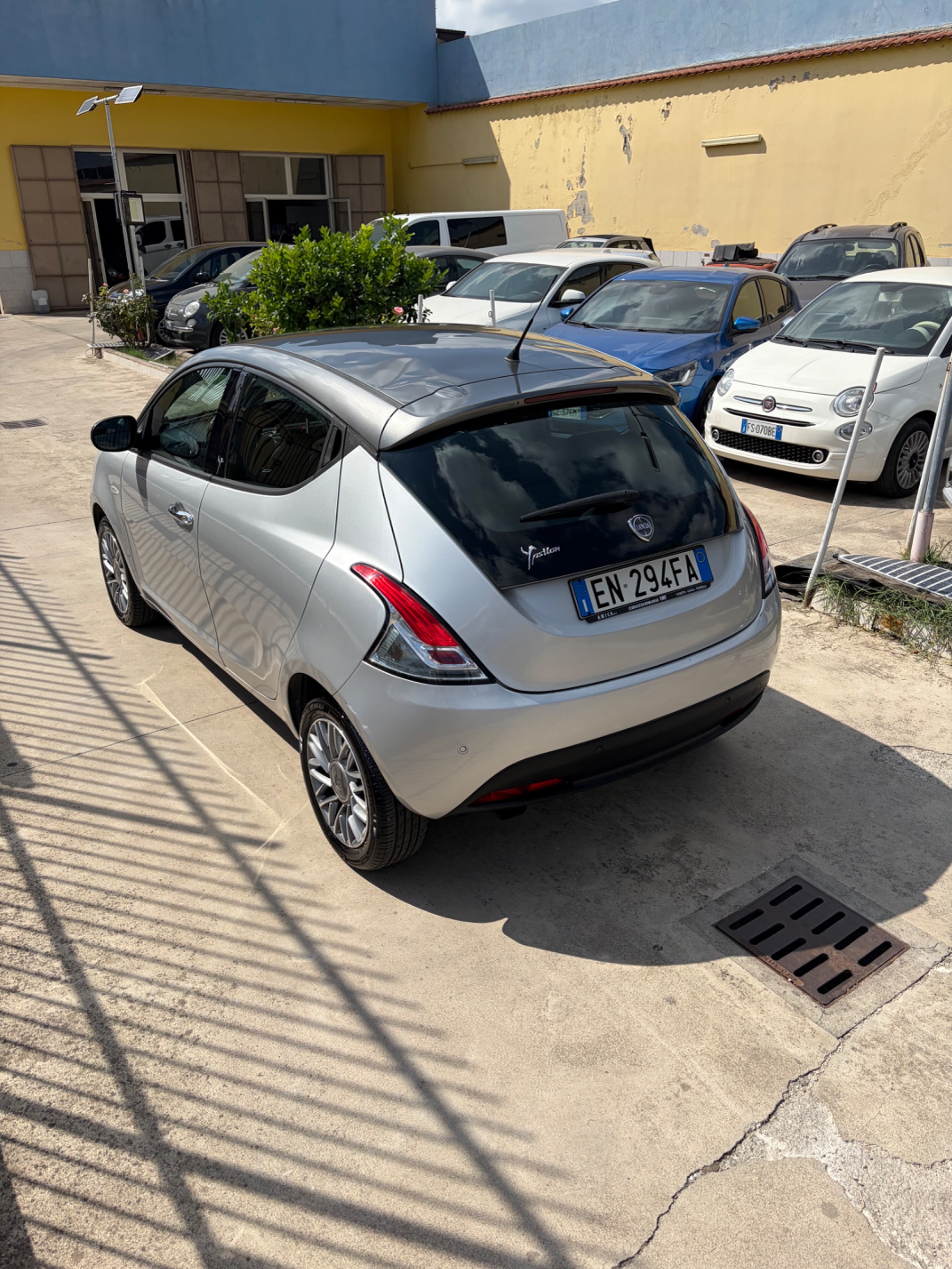 Immagine veicolo 4