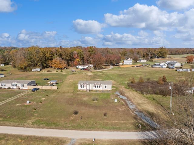 104 Myers Ln-02