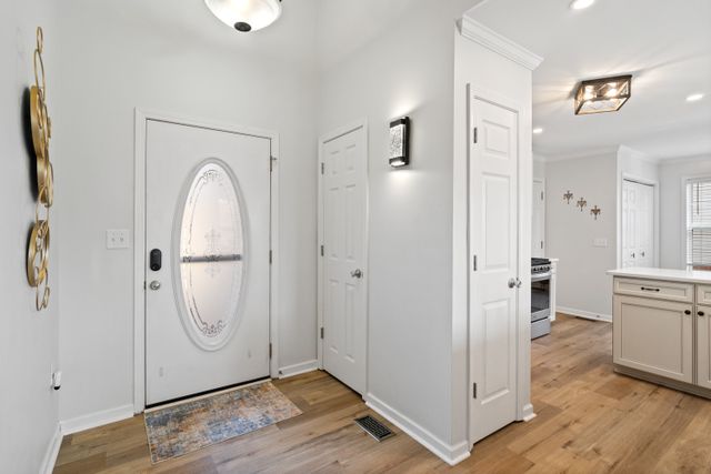 733 Kendall Green Rd-26