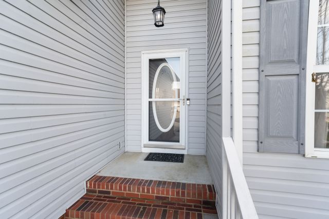 733 Kendall Green Rd-43