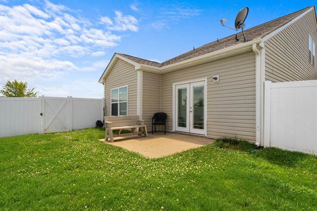 5177 Crystal Lakes Dr-8
