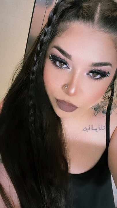 LuviFans profile picture for @brat