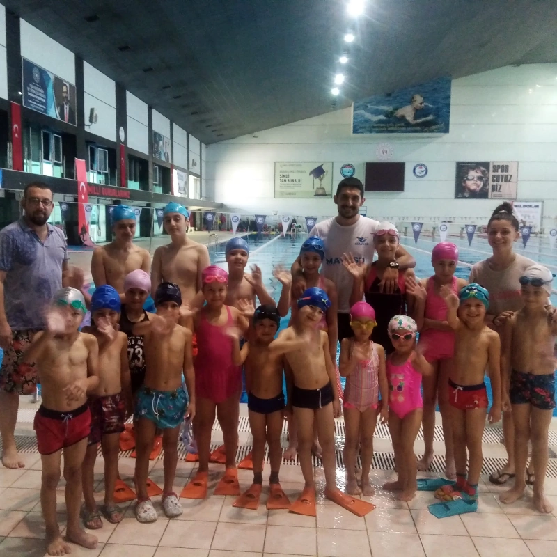 Mavisu Yüzme Kursu galeri fotoğrafı 8