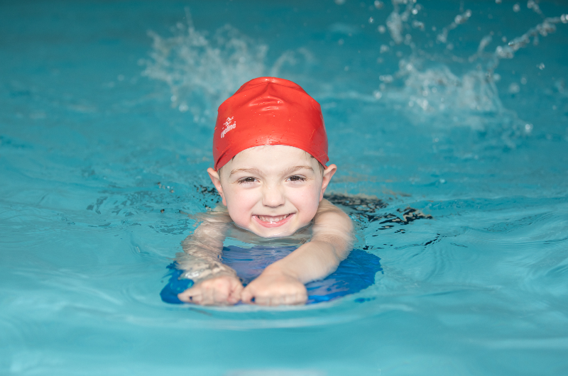 Nilüfer Yüzme Kursu galeri fotoğrafı 1