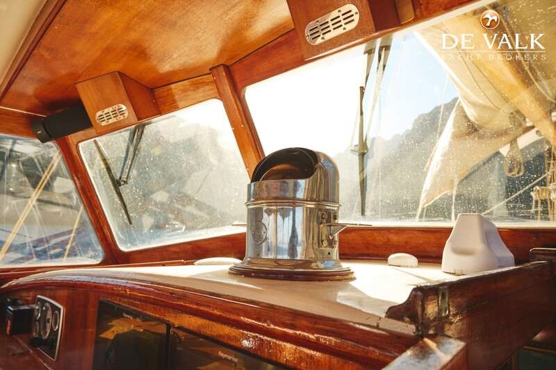 Thumbnail 3 of 1961 SPARKMAN & STEPHENS 75