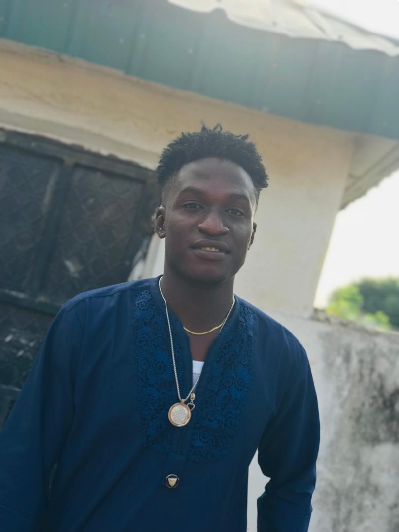 Emmanuel 🪫's profile picture