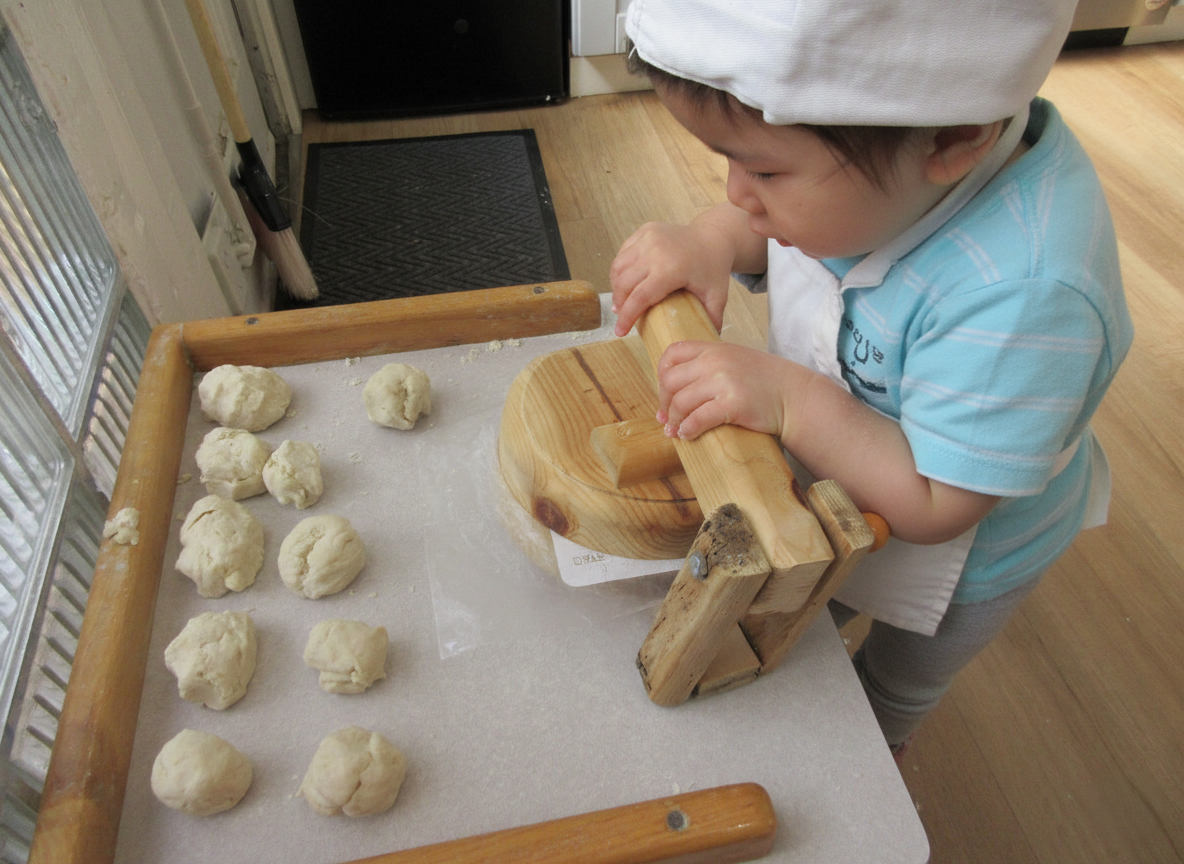Image for teachers page (qualifications section): A Montessori classroom.