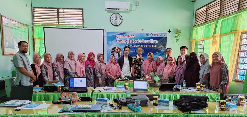Melatih Guru Transformasi Digital dengan GWSFE