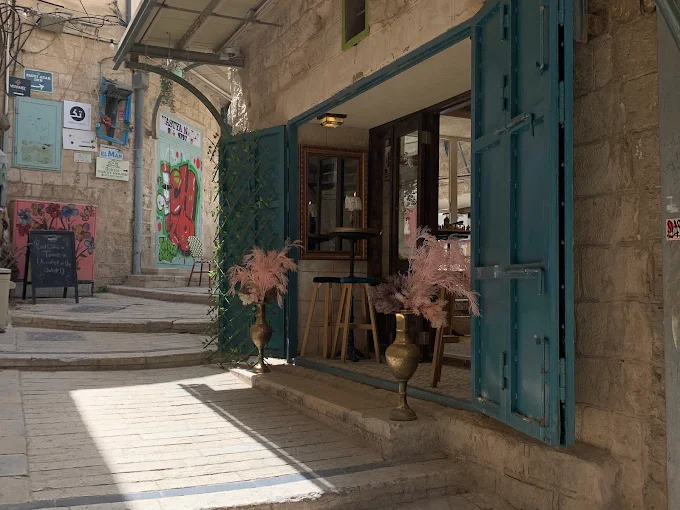 Rosé Roastery Boutique Café