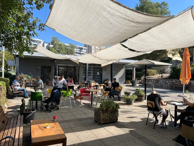 Cafe DogA