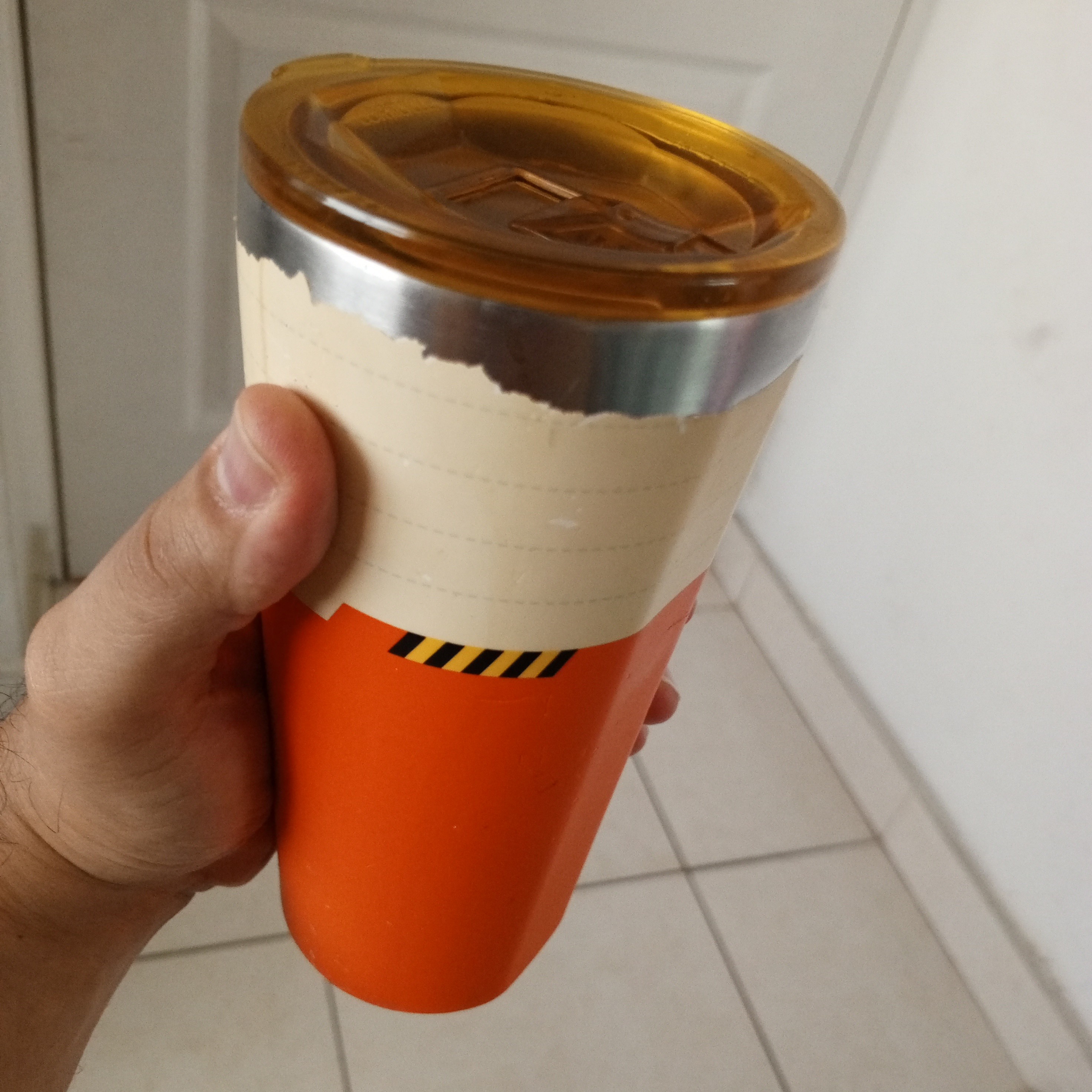 35 g + 545 mL @ 88 ºC (4 pours including 45 s 98 mL blooming)

One of my favorite coffee-drinking vessels, a Corkcicle X-Wing Pilot tumbler, a little wear and tear, but The Force is still strong in this one!