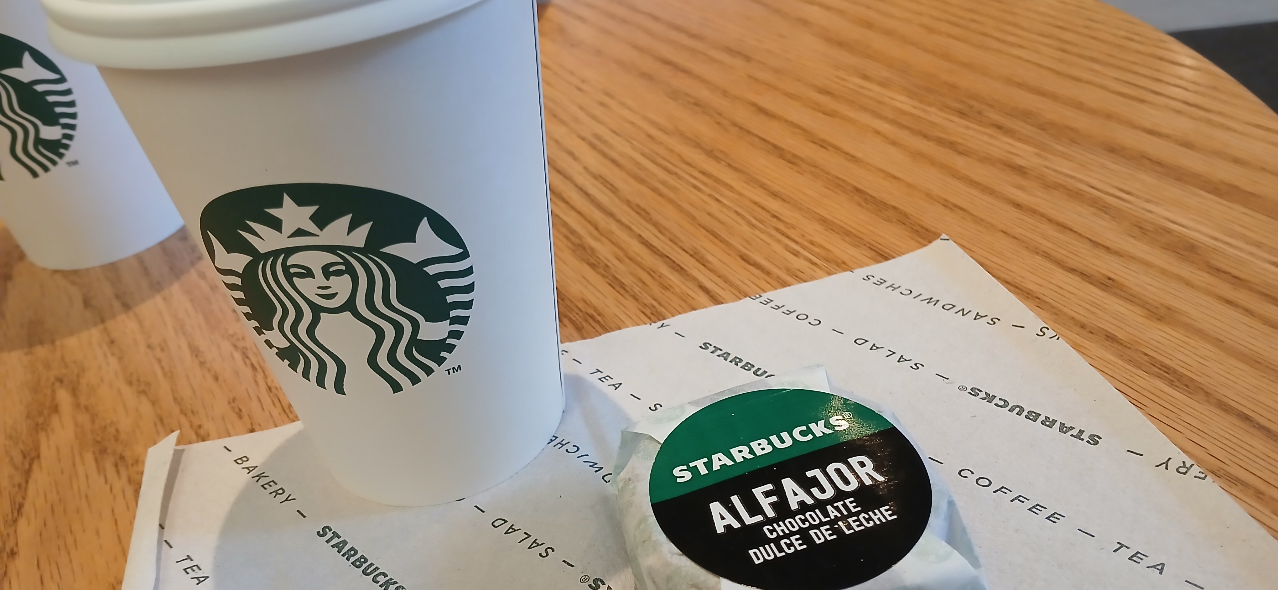 Café y alfajor
Santiago - Chile 🇨🇱✨️