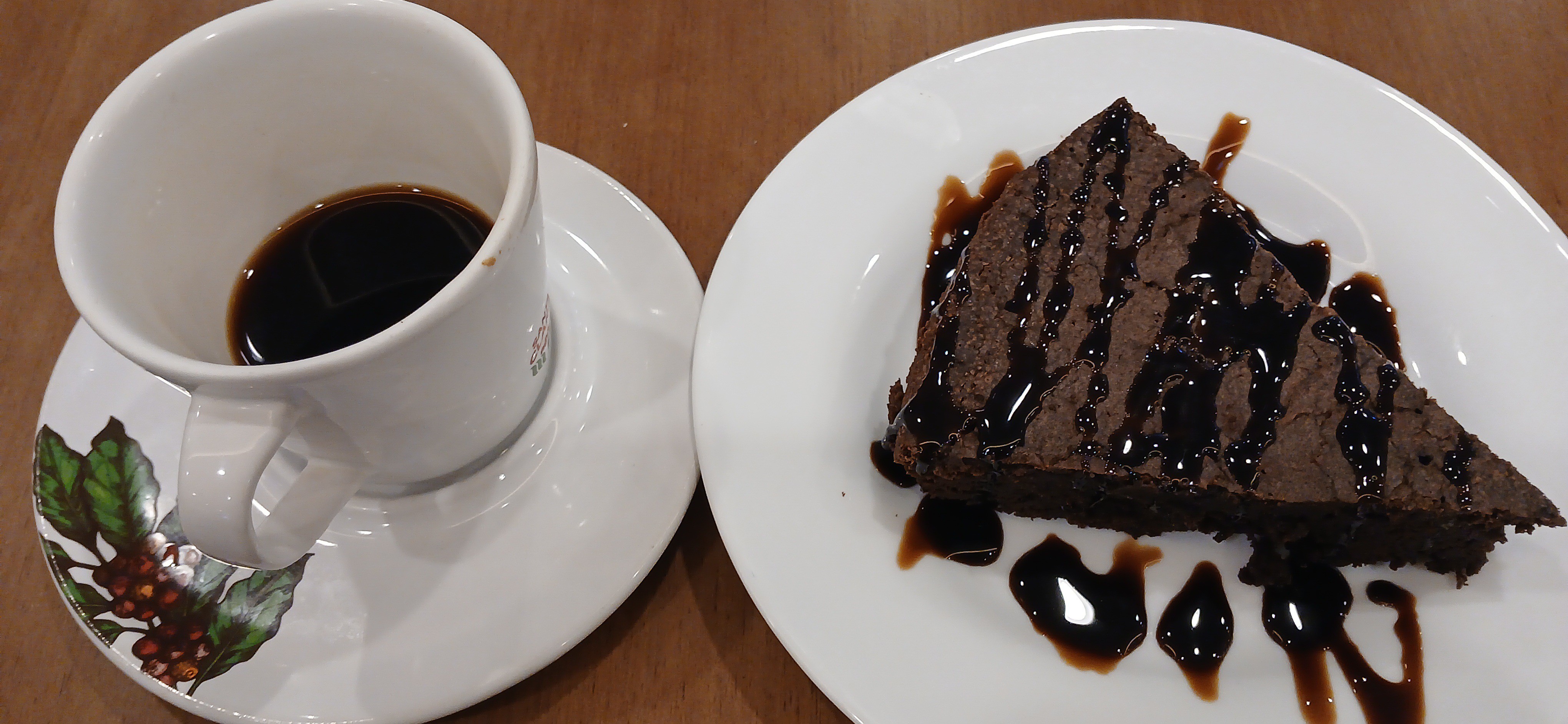 Café & brownie  😋😋😋