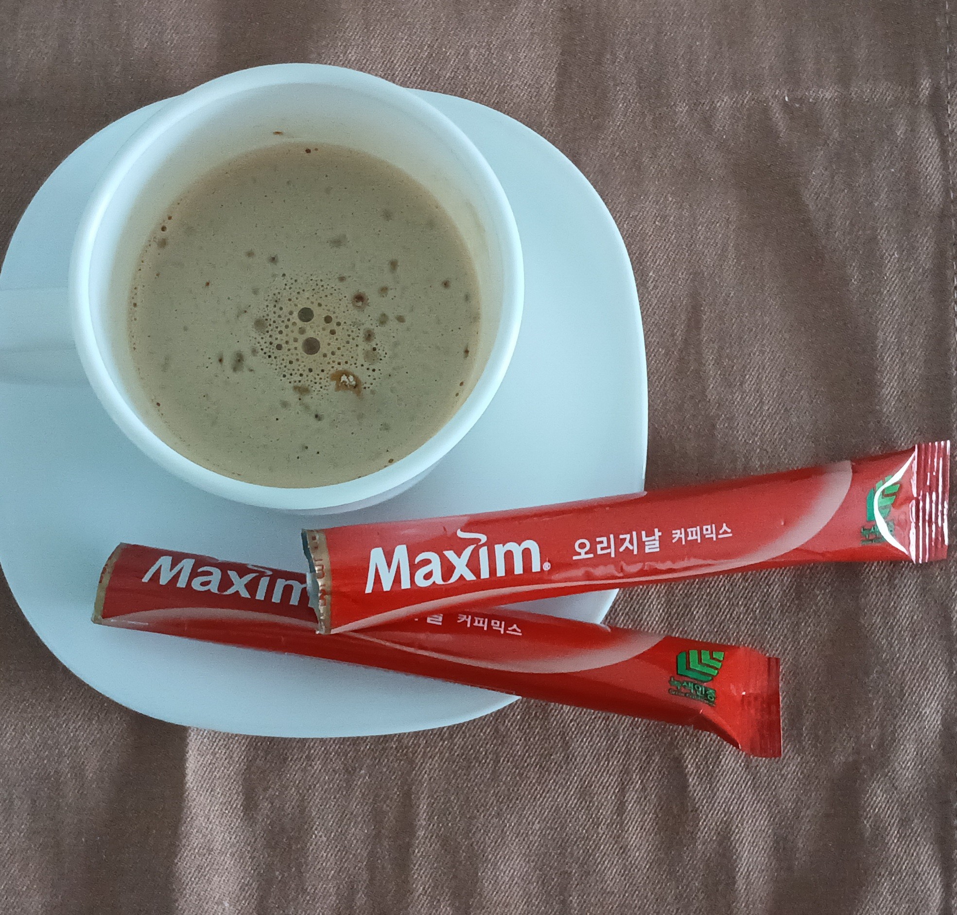 Da série: provando cafés asiáticos
From: South Korea 🇰🇷
Marca: Maxim
Variação: Original
