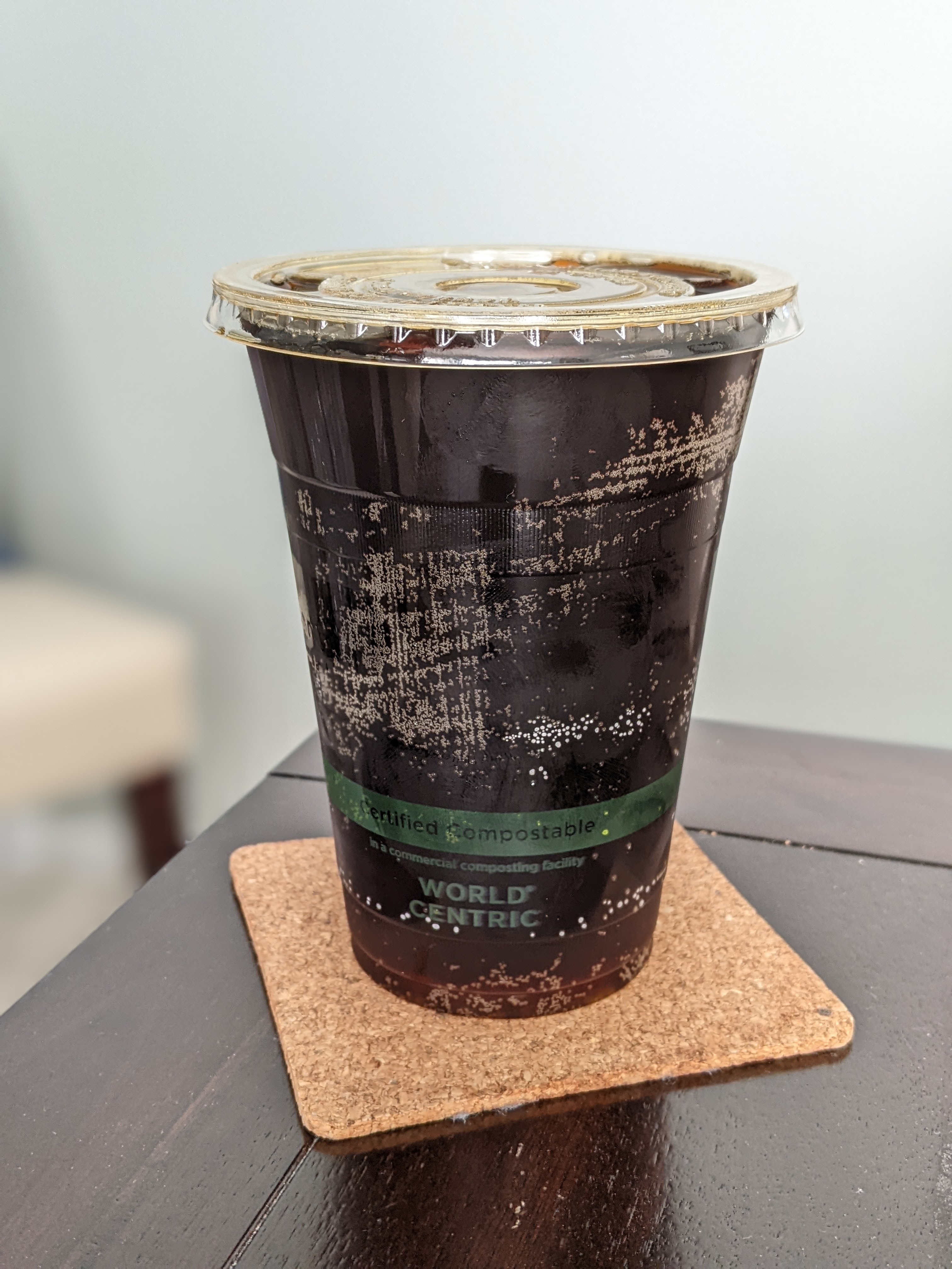 This is supposed to be a nitro cold brew, but it doesn't look or taste like it.