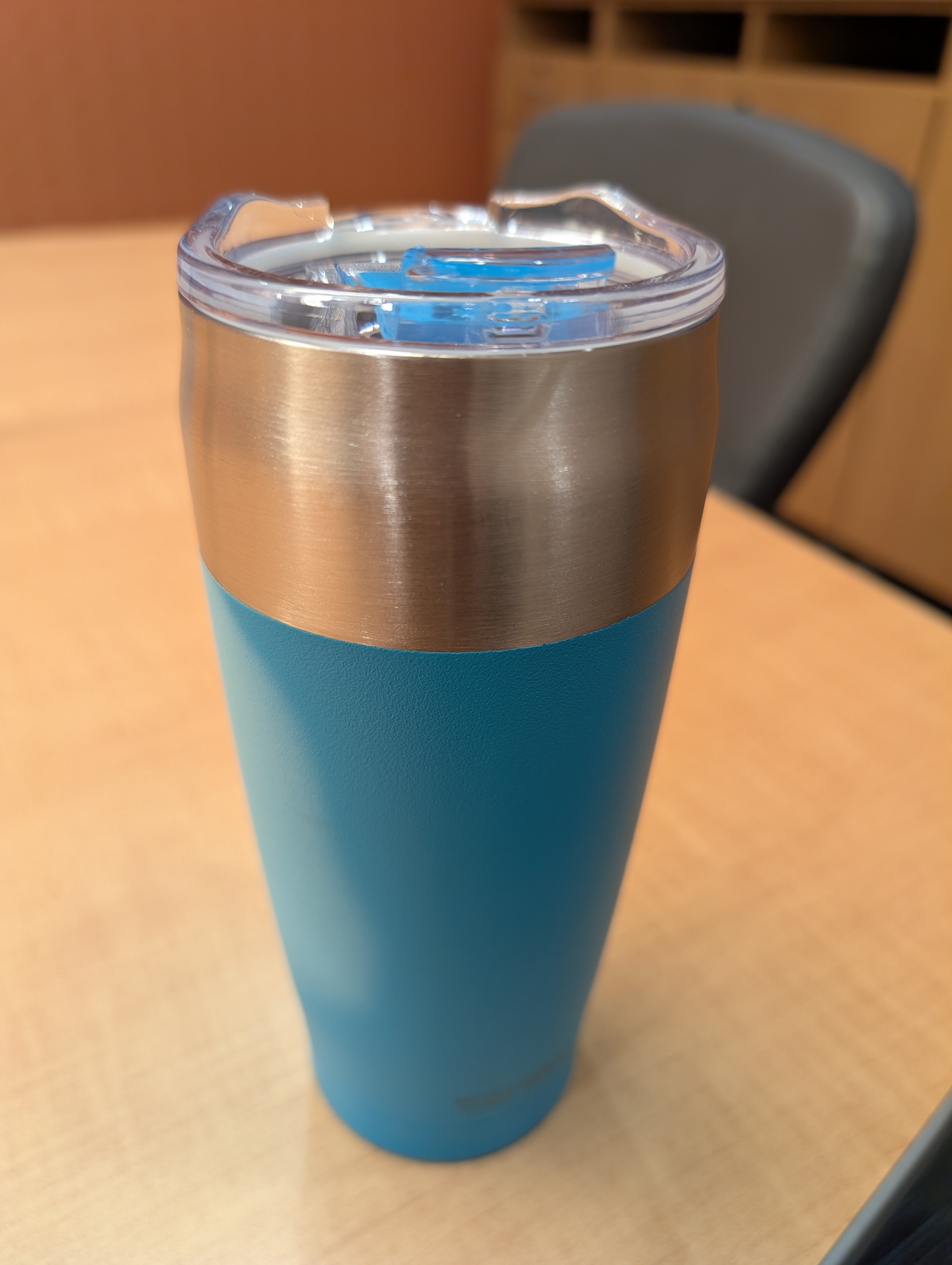 Having my coffee at work for a meeting.. Unfortunately the person is stuck in traffic :(