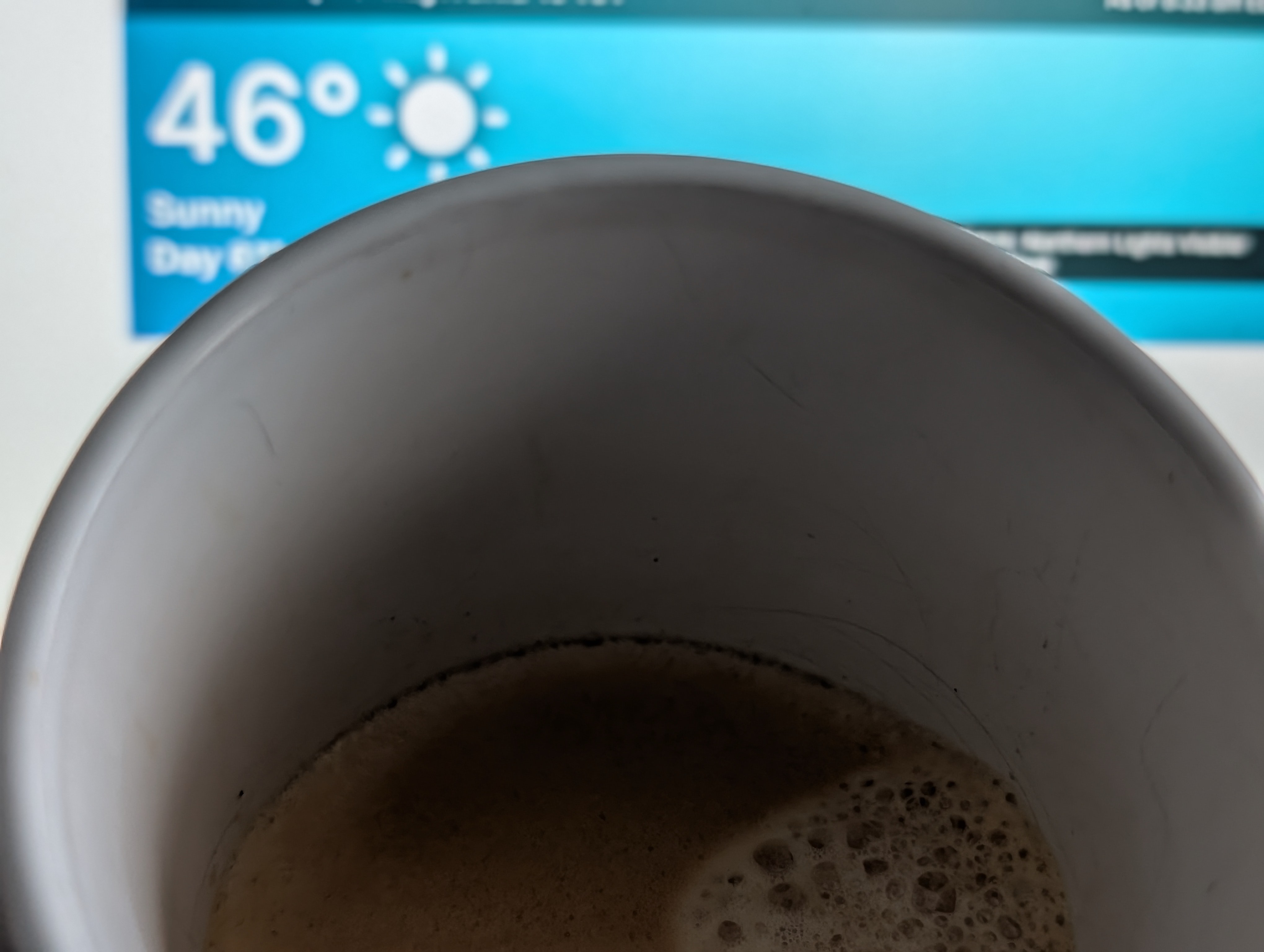 Thinking of warmer days as I drink this Hawaii Kona espresso