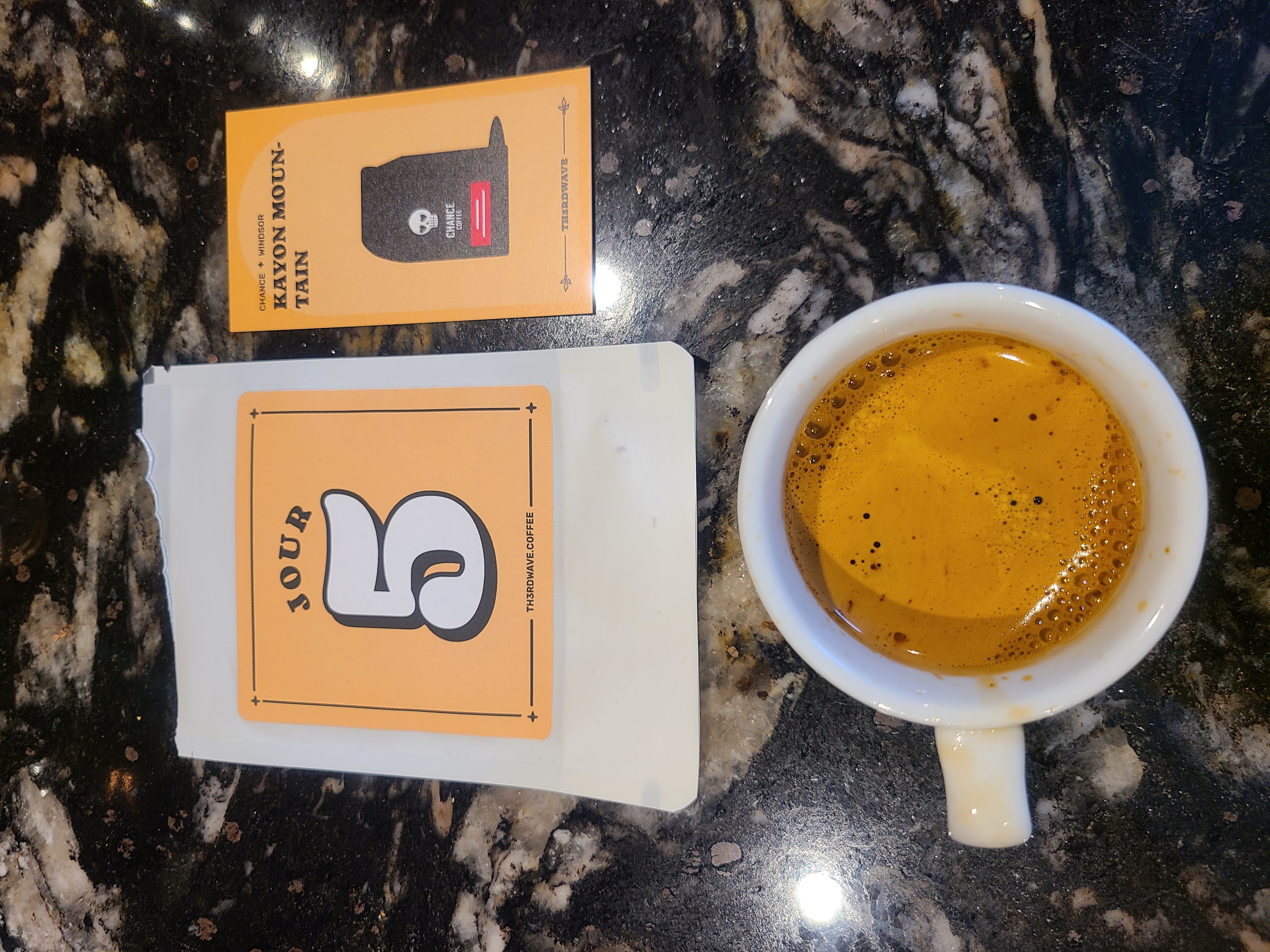 Day 5 of my specialty coffee advent calendar in Canada. strawberry and pineapple come through,  juicy and fruit forward espresso