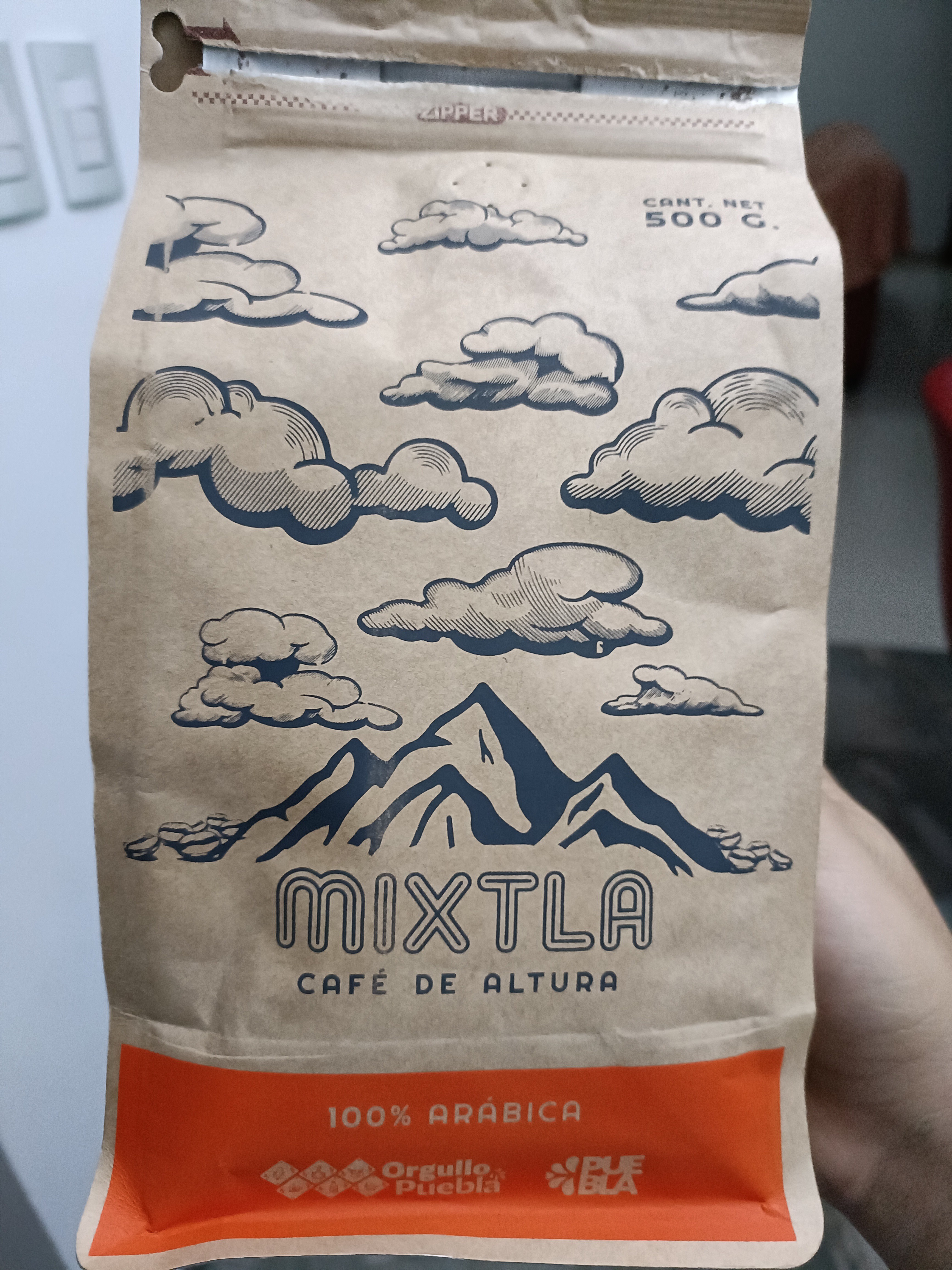 Excelente para los que buscan sabores ácidos como lo es piña y sabores tropicales.