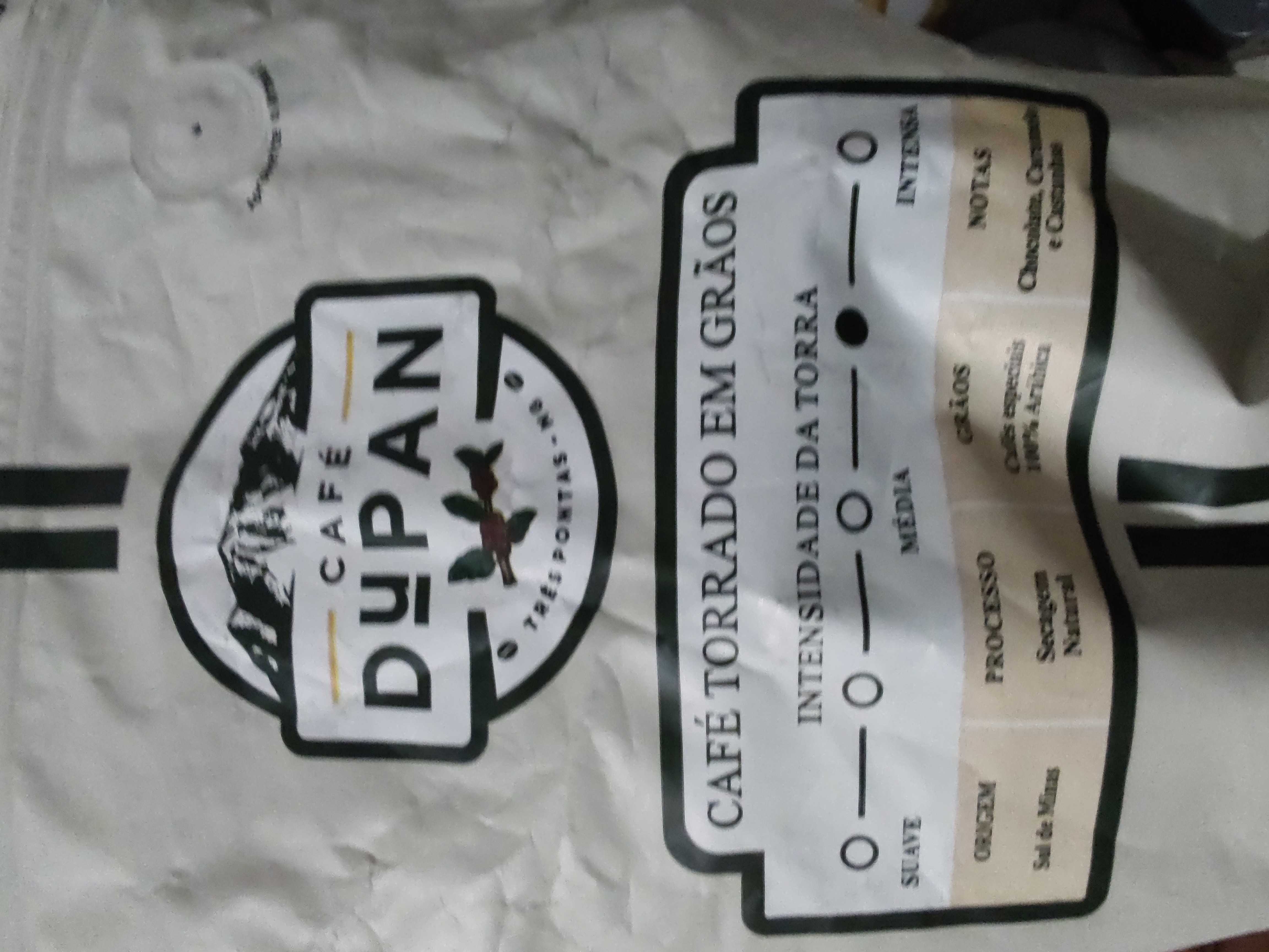 Bom café, pouco amargor e quase nada de acidez. 