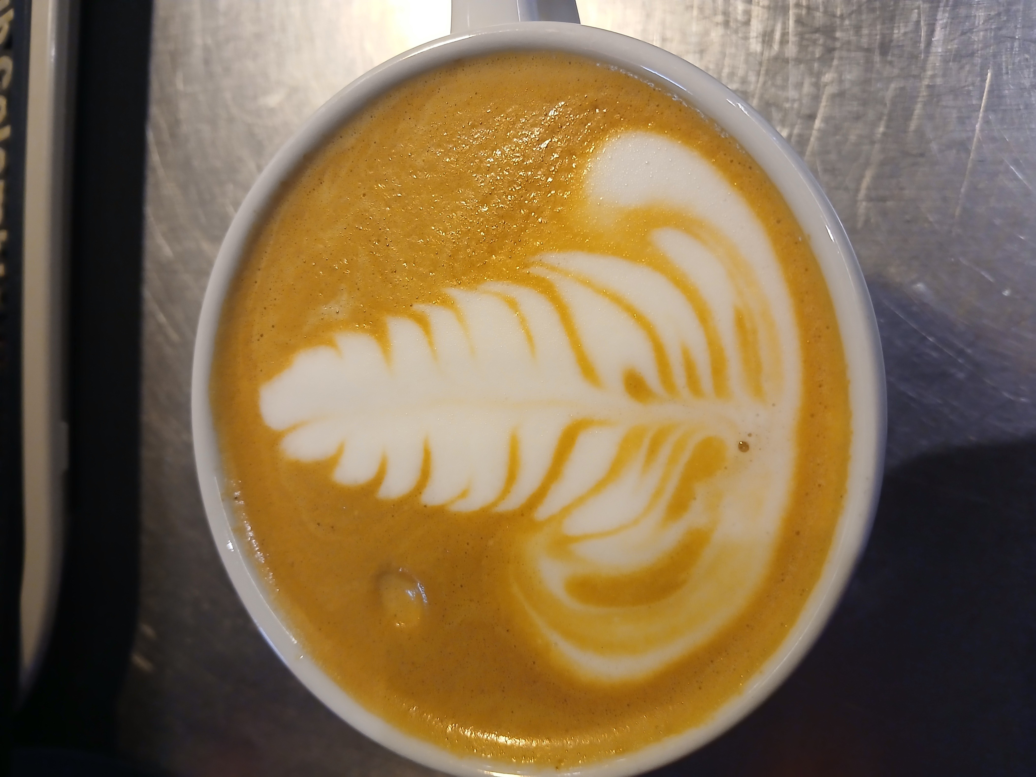 Que te parece este hermoso cafe 
Cuanto le das del 1-5 😋