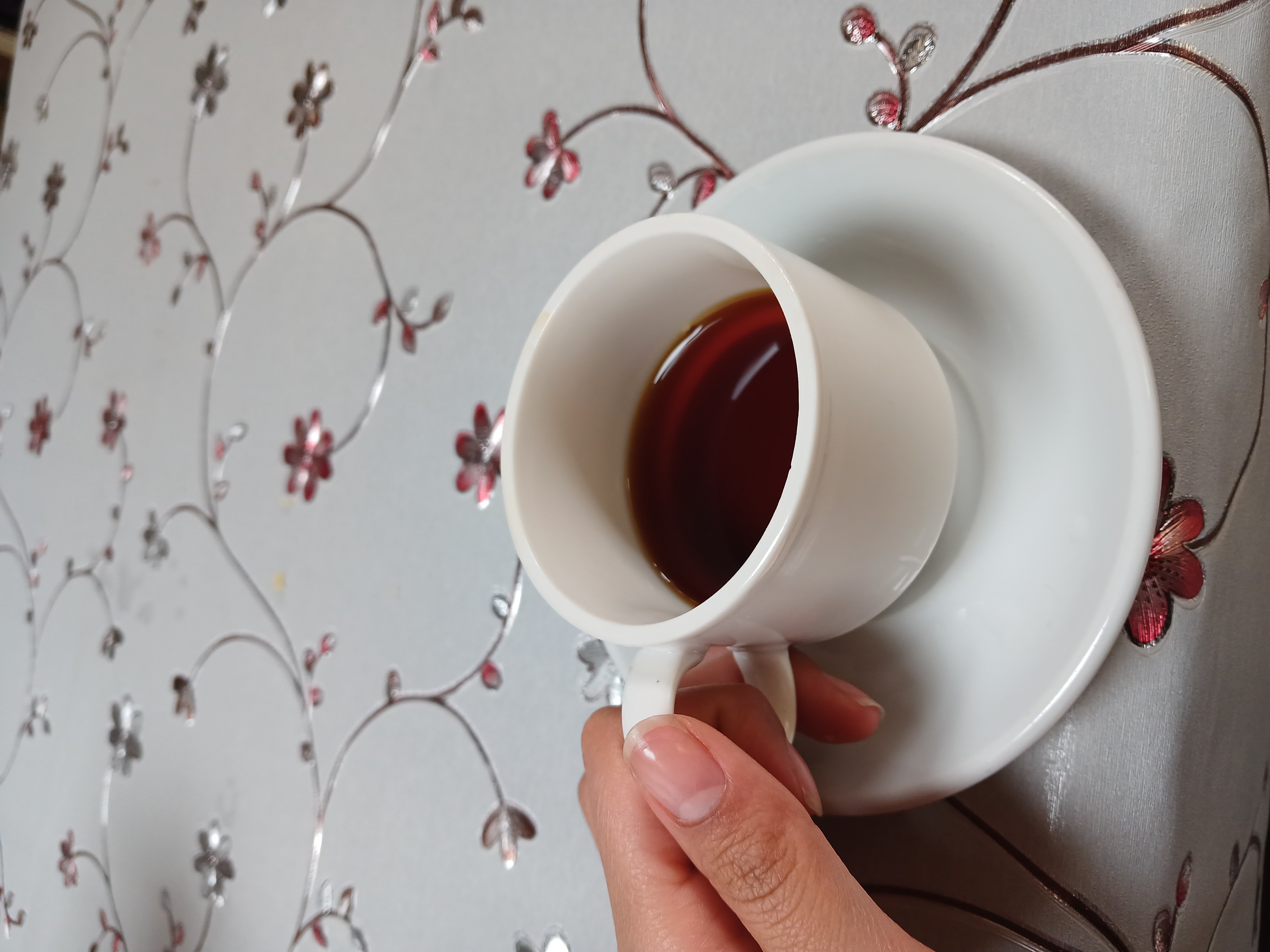 sencillita, pero mi taza favorita. ☕️🥀