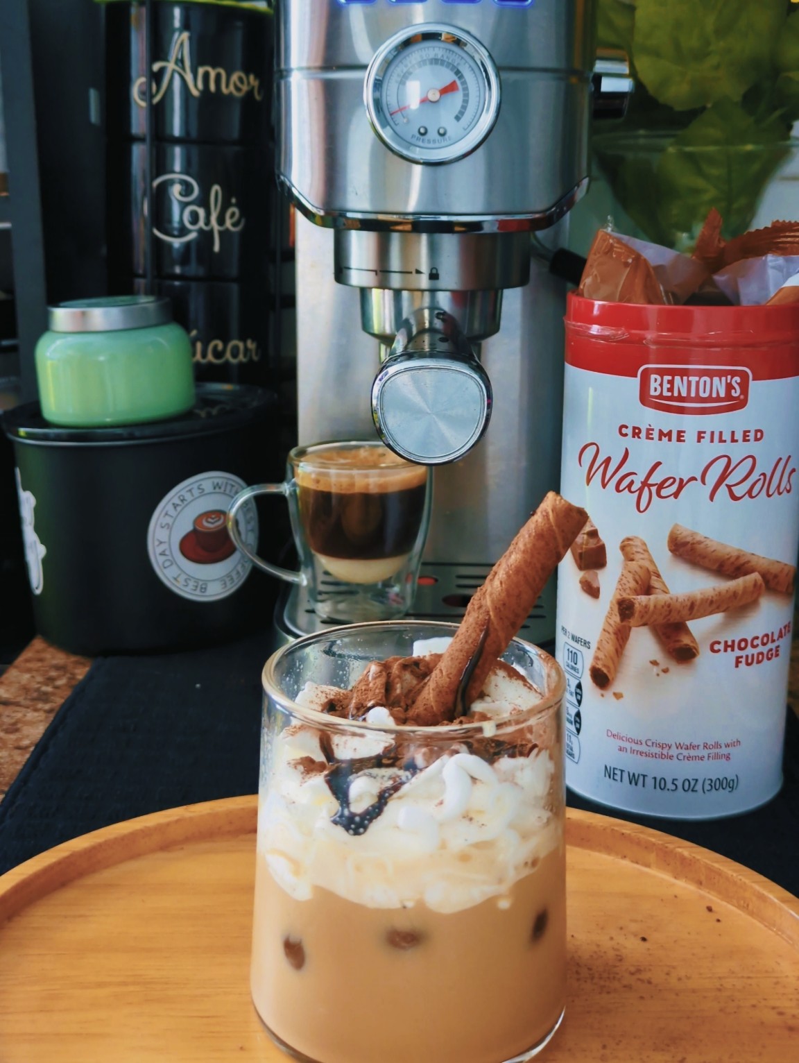 Leche condensada+ hielo+Espresso+nata+chocolate