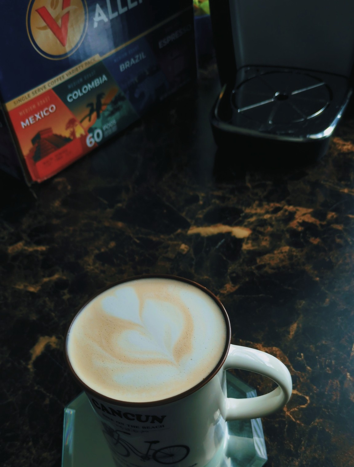Me llego este café en cápsulas para una colaboración y a la verdad que me encantó. He probado el de Brazil y el de Mexico.