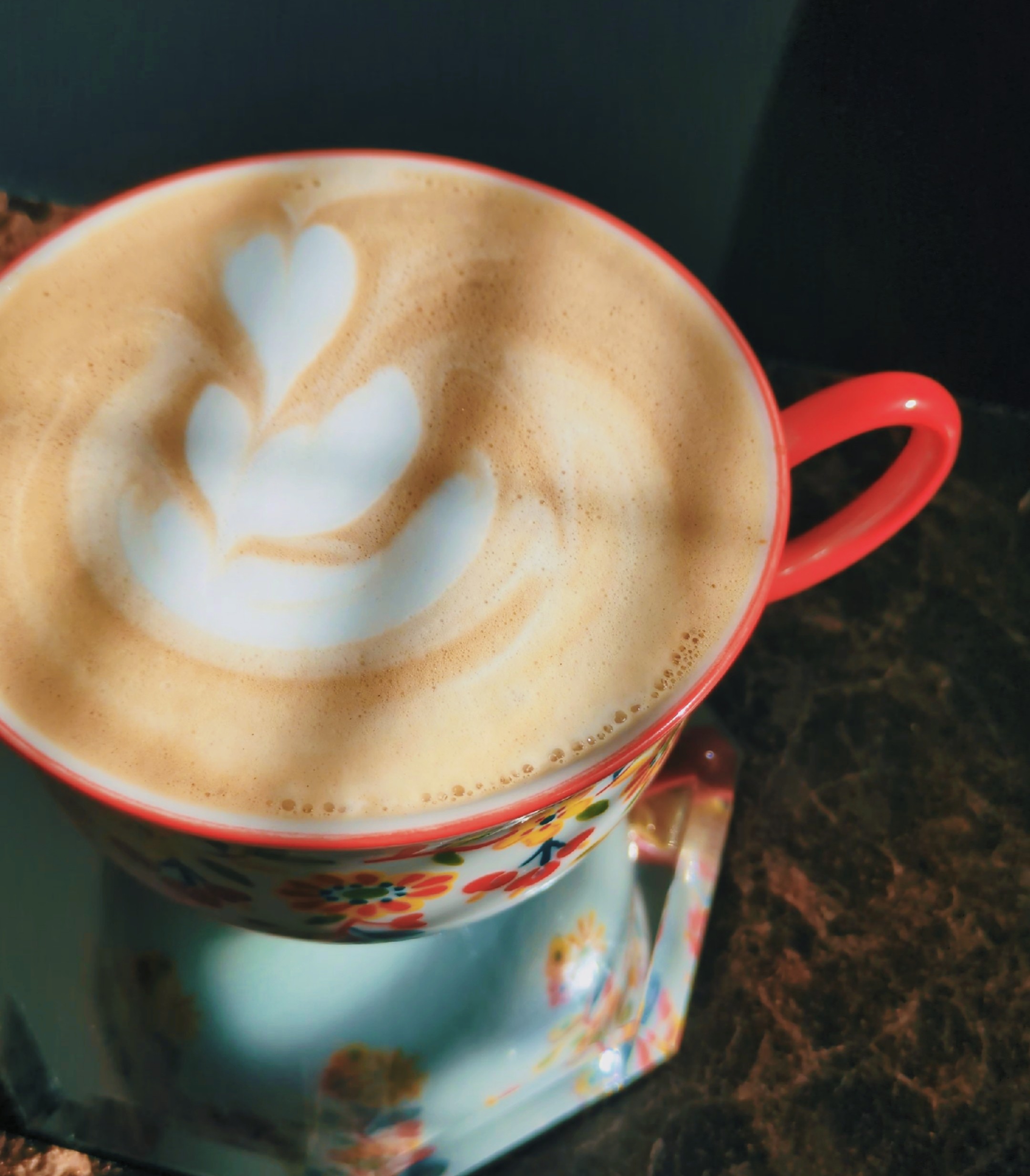 Practicando en mí nueva taza el LatteArt 😍✨