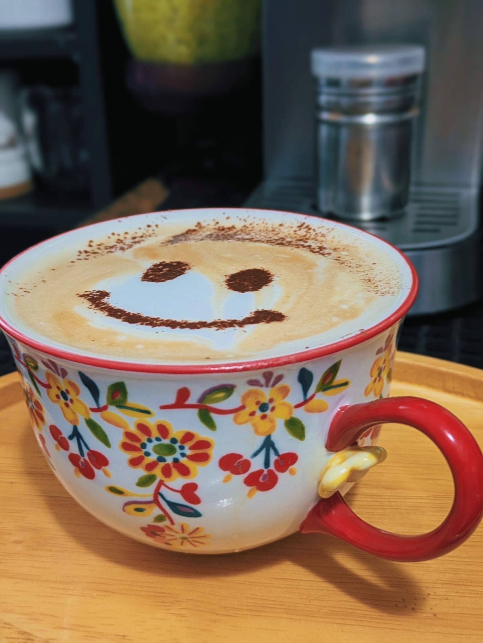Sonríe Lächeln 
Smile   笑顔 
Sourire  Nụ cười 
يبتسم   Gülümsemek 
