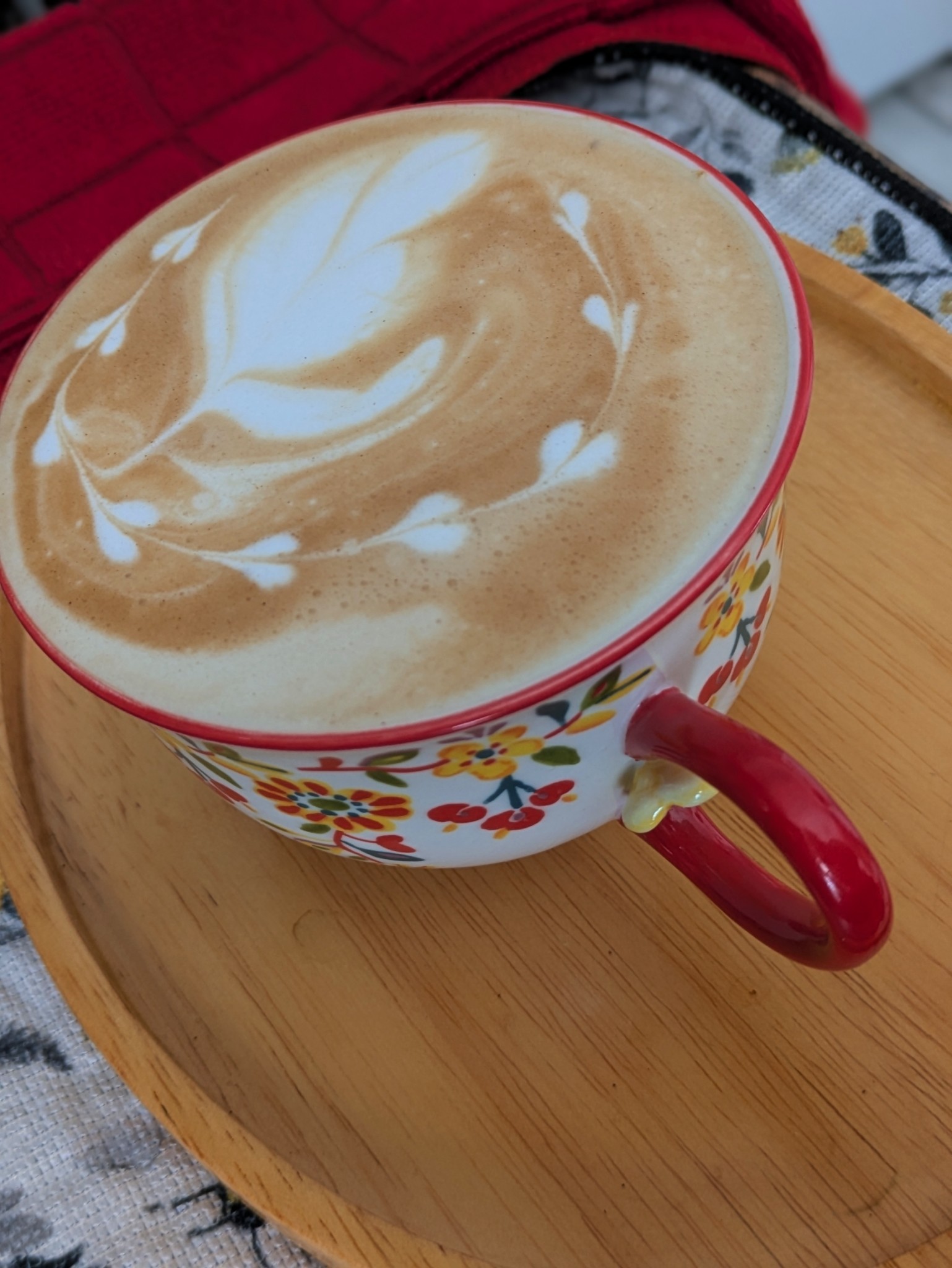En esta taza el Latte Art nunca sale bien. Pero el café esta buenísimo 😋