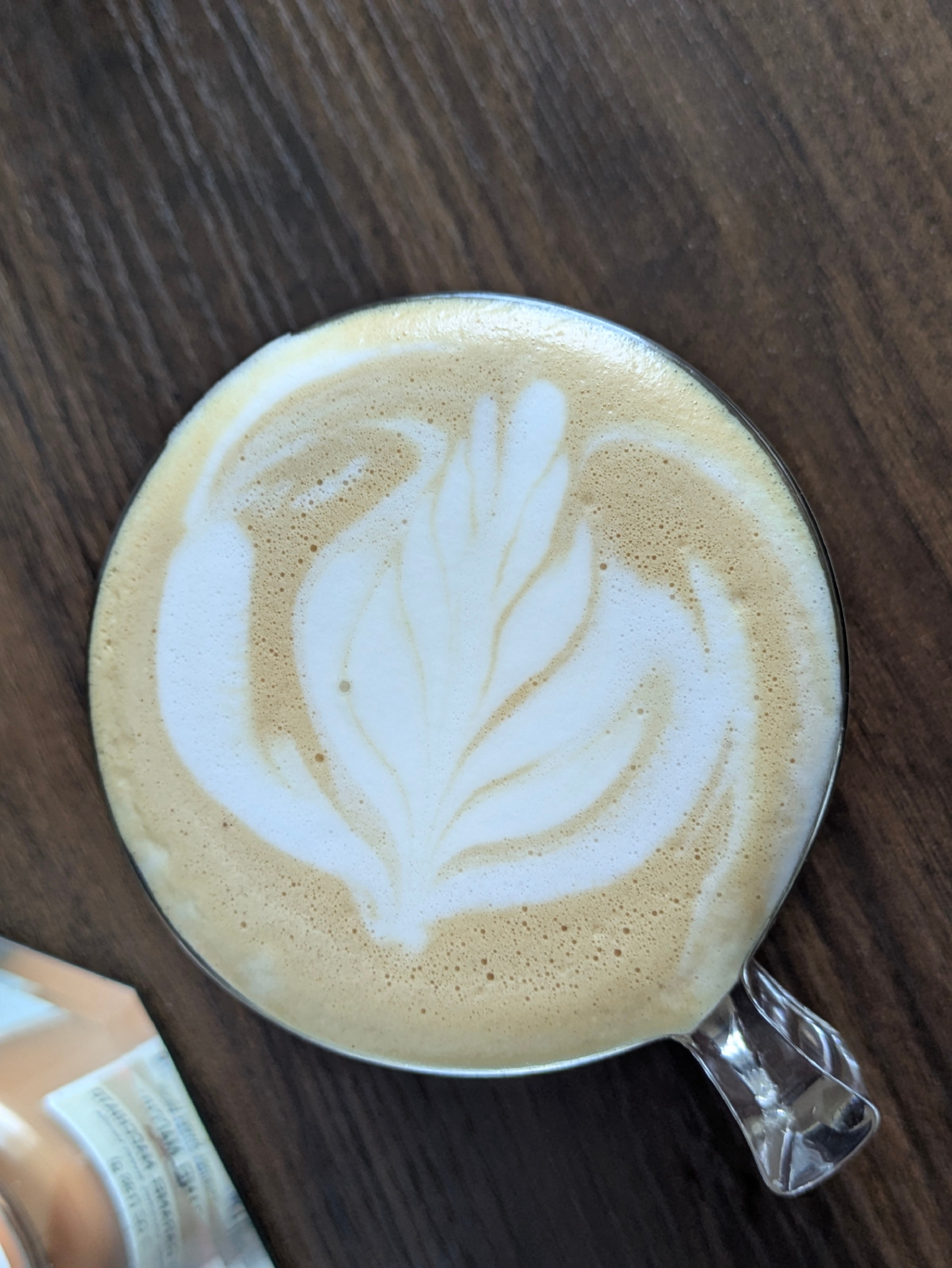 Sígueme en mis redes sociales ❤️ Coffeelovers 

El latte art no estubo muy bien hoy 🫣