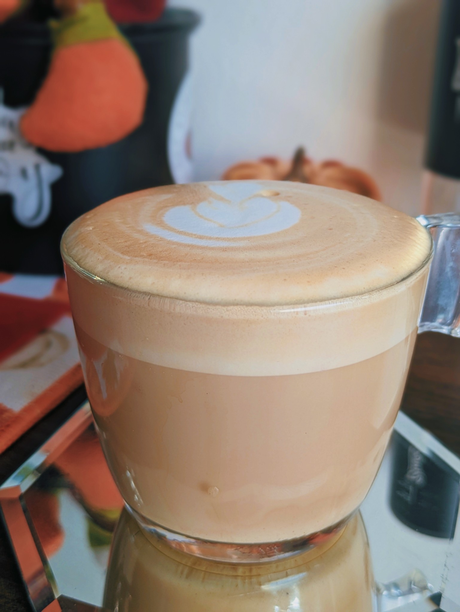 Tengo un dia muy ocupado hoy. Asi que café recargame de energía 💪🏻