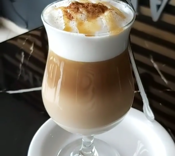 🎈🥳🎒anhelando un puesto en mis propios sueños. gracias padre madre y familiares. 