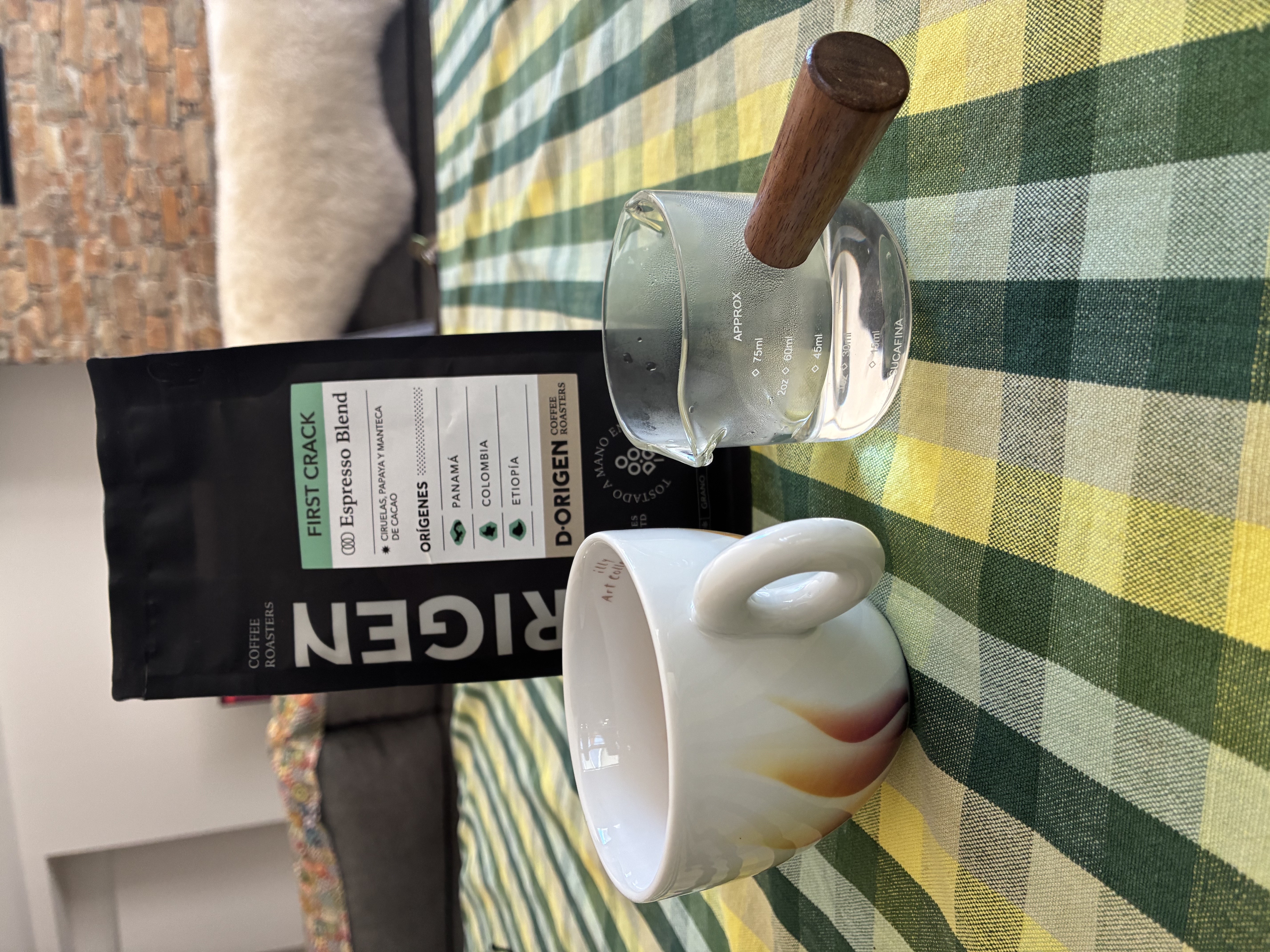 Bon expresso. Blend Panamà/Colombia/Etiopia de D Origen.
