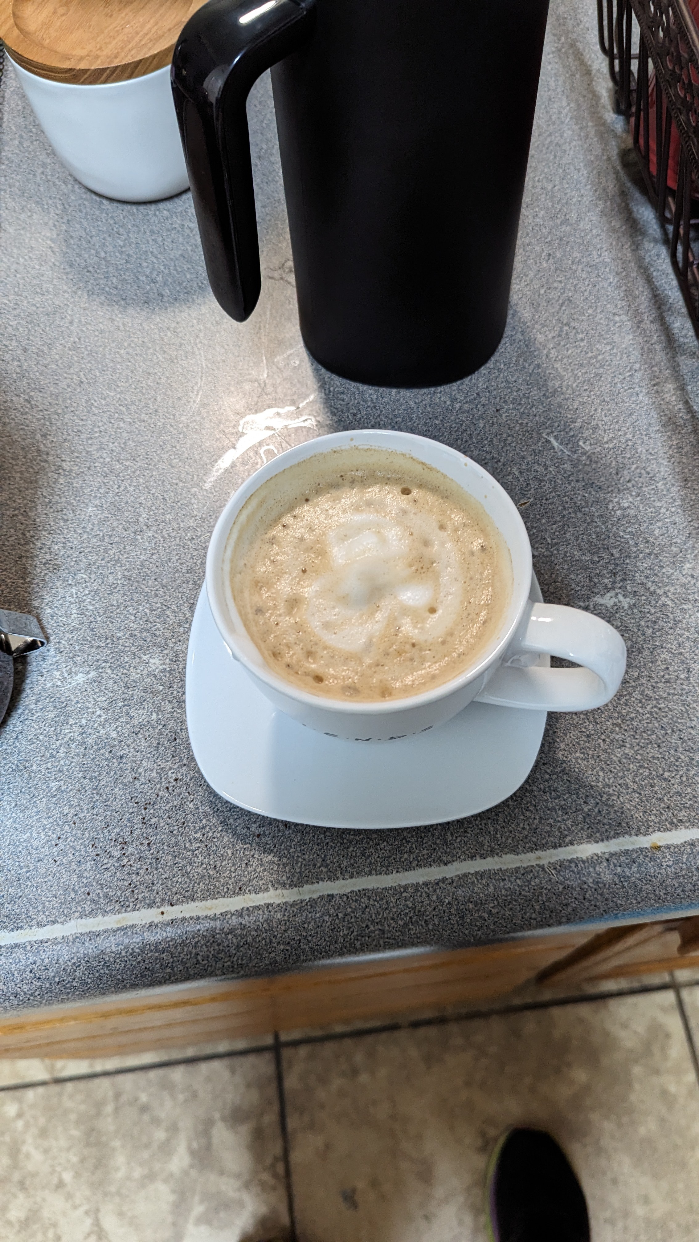 Attempted Latte Art again. Used French press to make espresso, uses a lot of beans though 😅. Art wasn't there, too foamy. However taste was there this time around! Progress! #cappuccino 