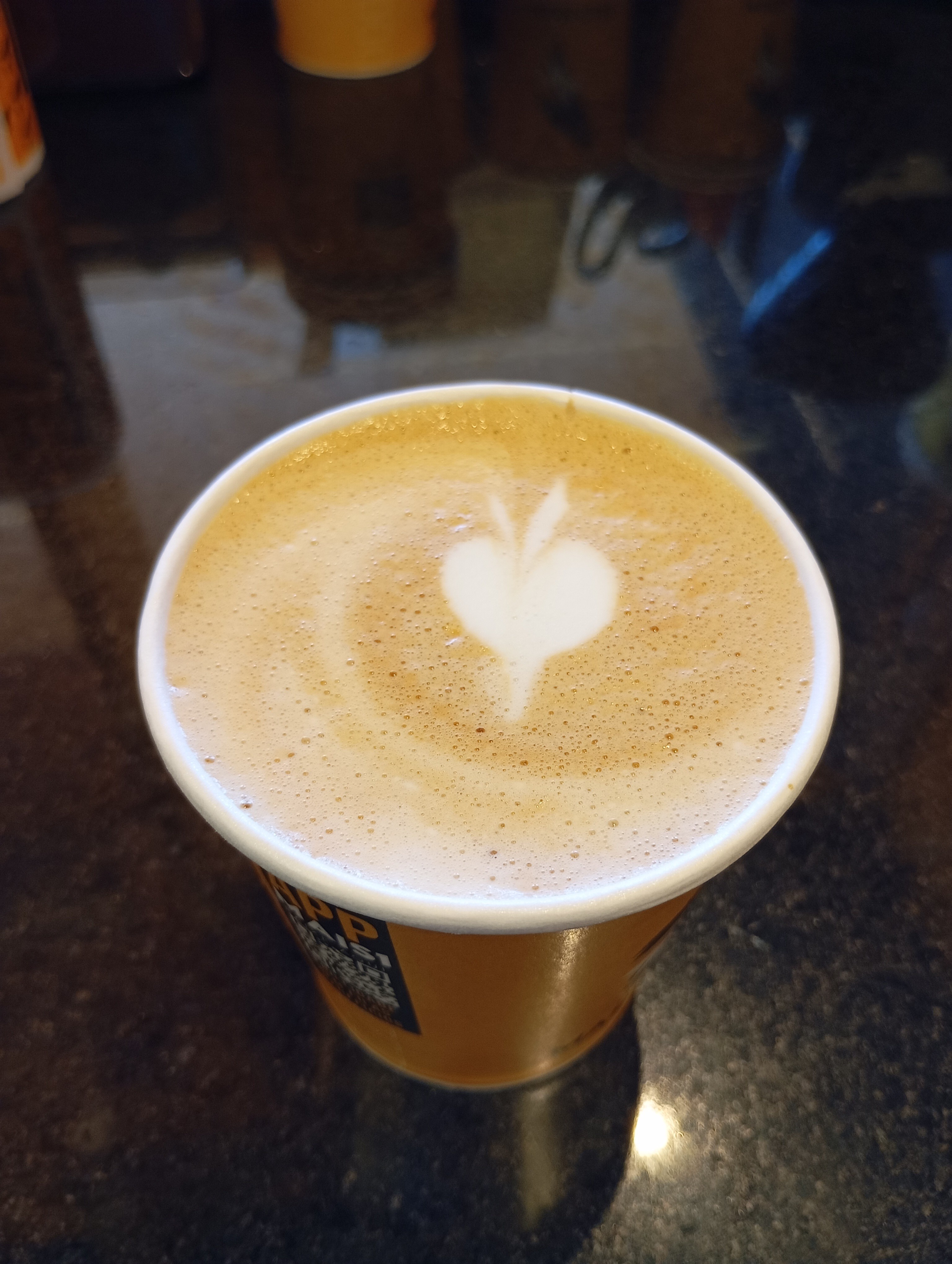 Meu Latte Art de hoje. Bem minimalista kkkk