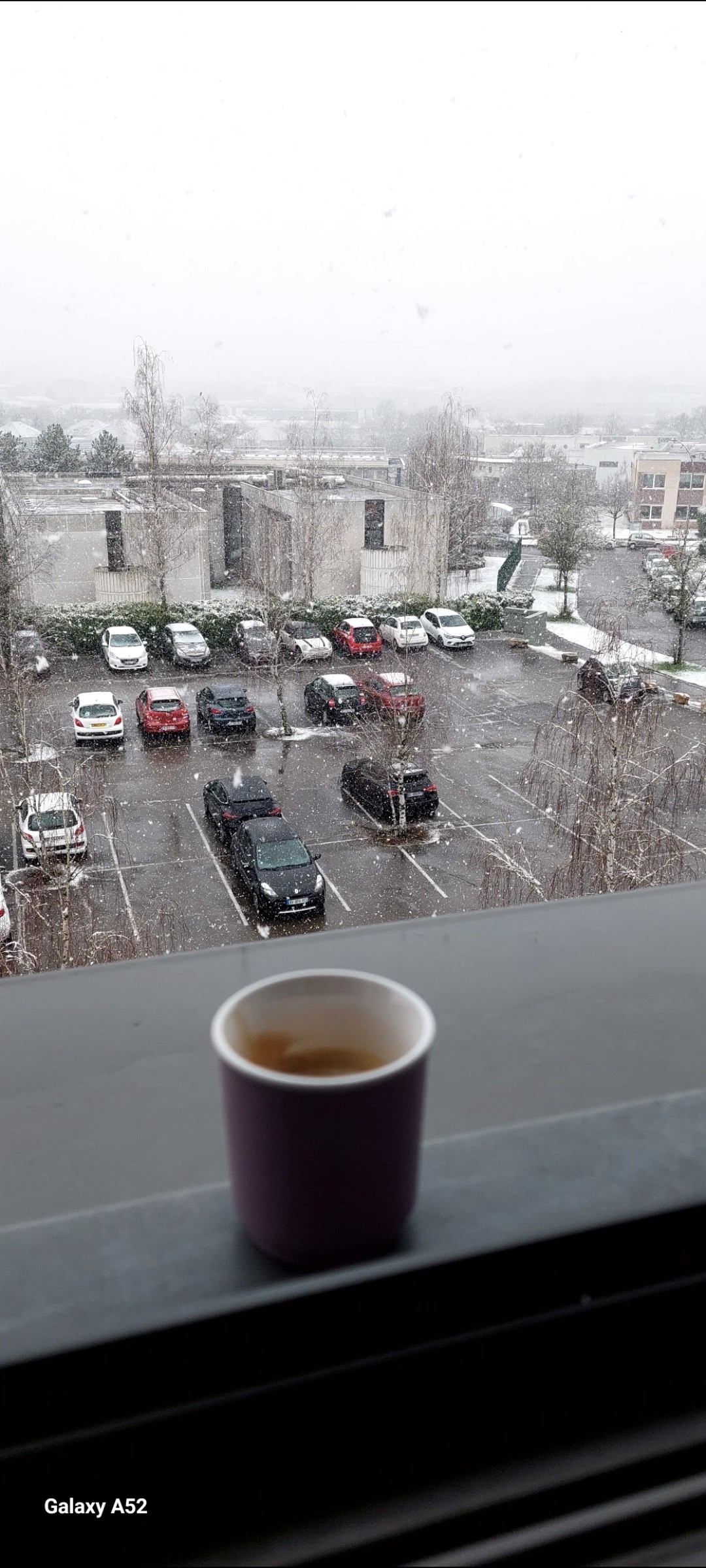 Café modena Lungo
en capsule 

Petite pause entre 2 calls
C'est reparti pour la neige ;-(
