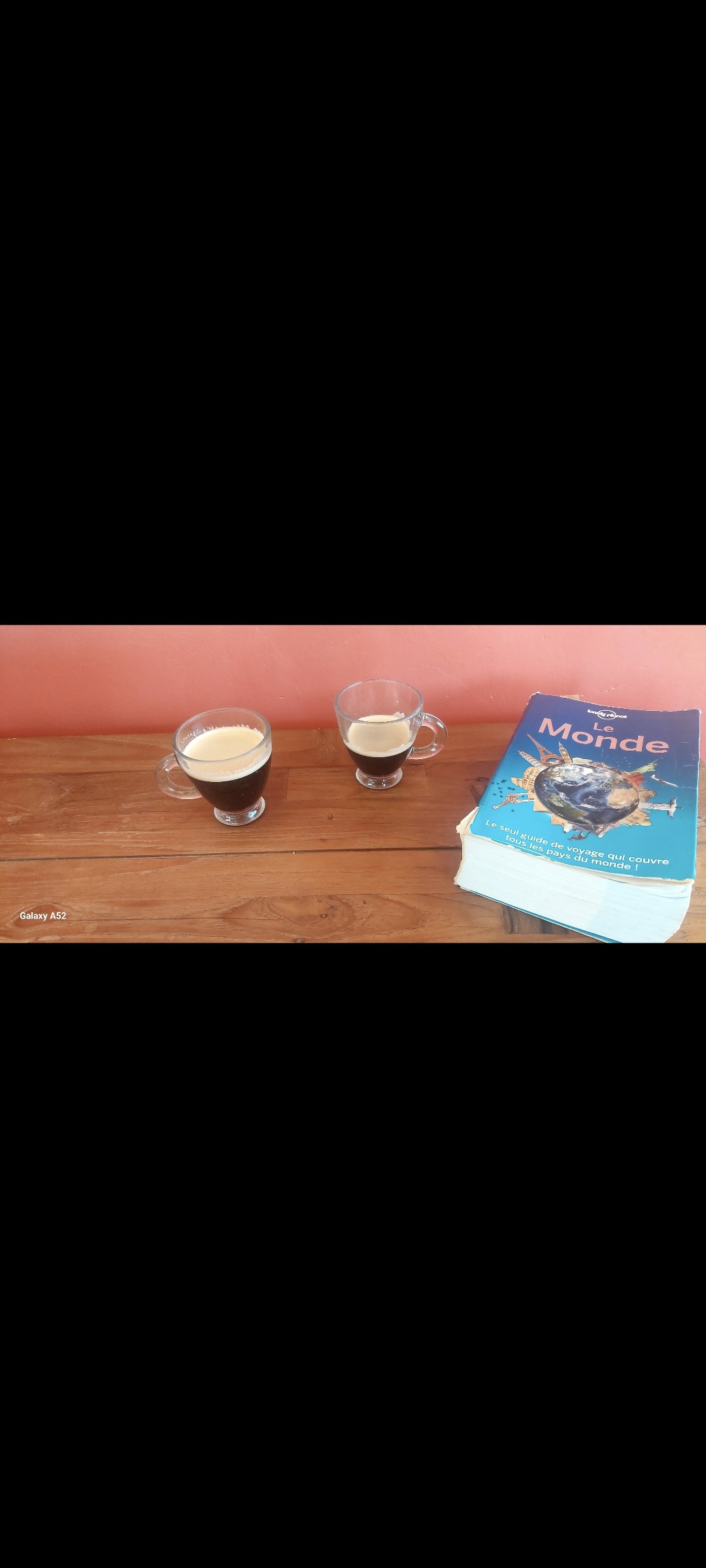 Café San Marco Supremo en grains 

Vacances : quoi de mieux que d'échanger sur la prochaine destination  !