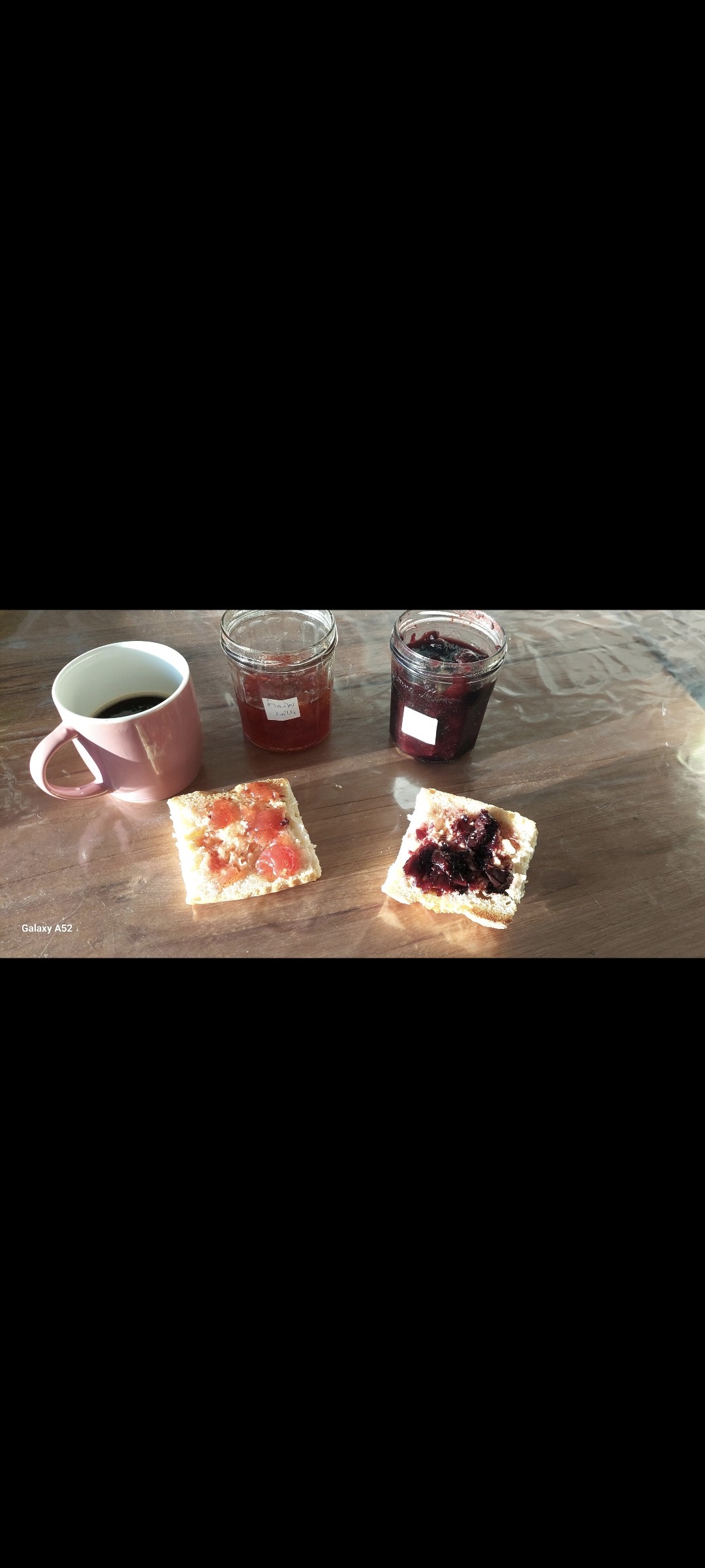 Café San Marco Supremo en grains 

Petit dejeuner ce matin.
Fraise ou cerise griotte ?
On va dire les 2
