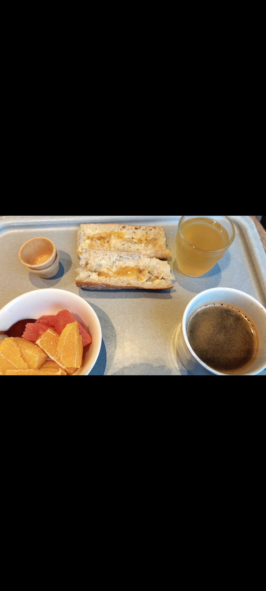 Triple Expresso en Grains
Petit-déjeuner ce matin à l'hôtel. 
Très bon café 
Pour le reste on va pas se mentir, ce n'était pas à la hauteur de ce mastodonte de l'hôtellerie.