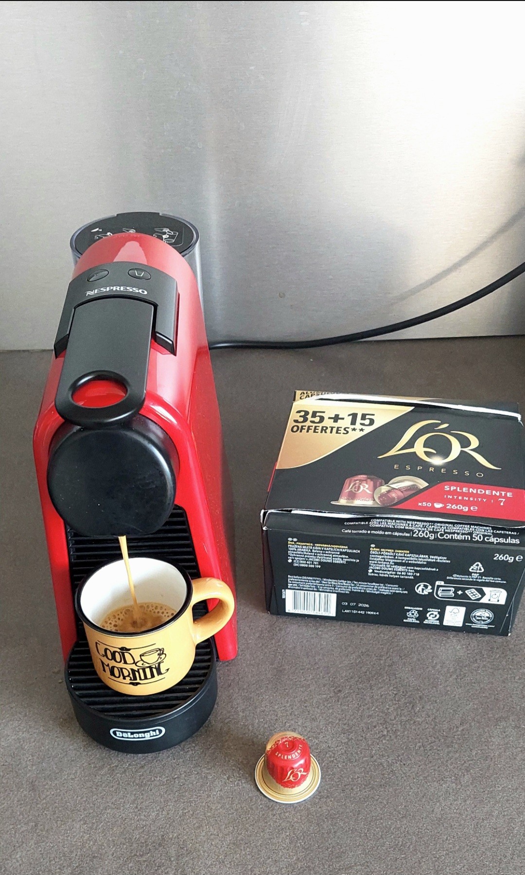 L´Or Splendente

De retour au travail
Double expresso 
Agréablement surpris par ces dosettes de café 
