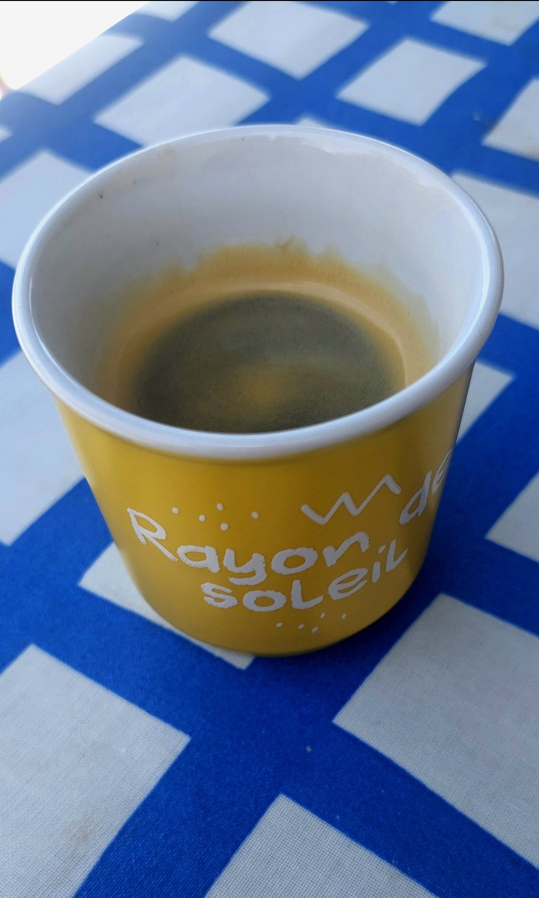 Café Carte Noire grains classiques 

Petit Expresso ce midi !