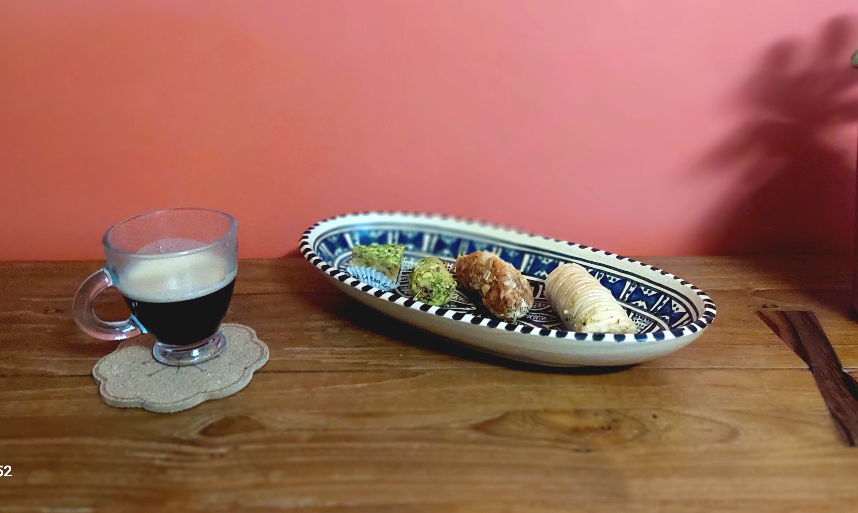 Café l'Or Absolu suprême intensité 13 en grains 


Soirée orientale couscous, pâtisserie et bien sûr le café de trop qui empêche de dormir  !