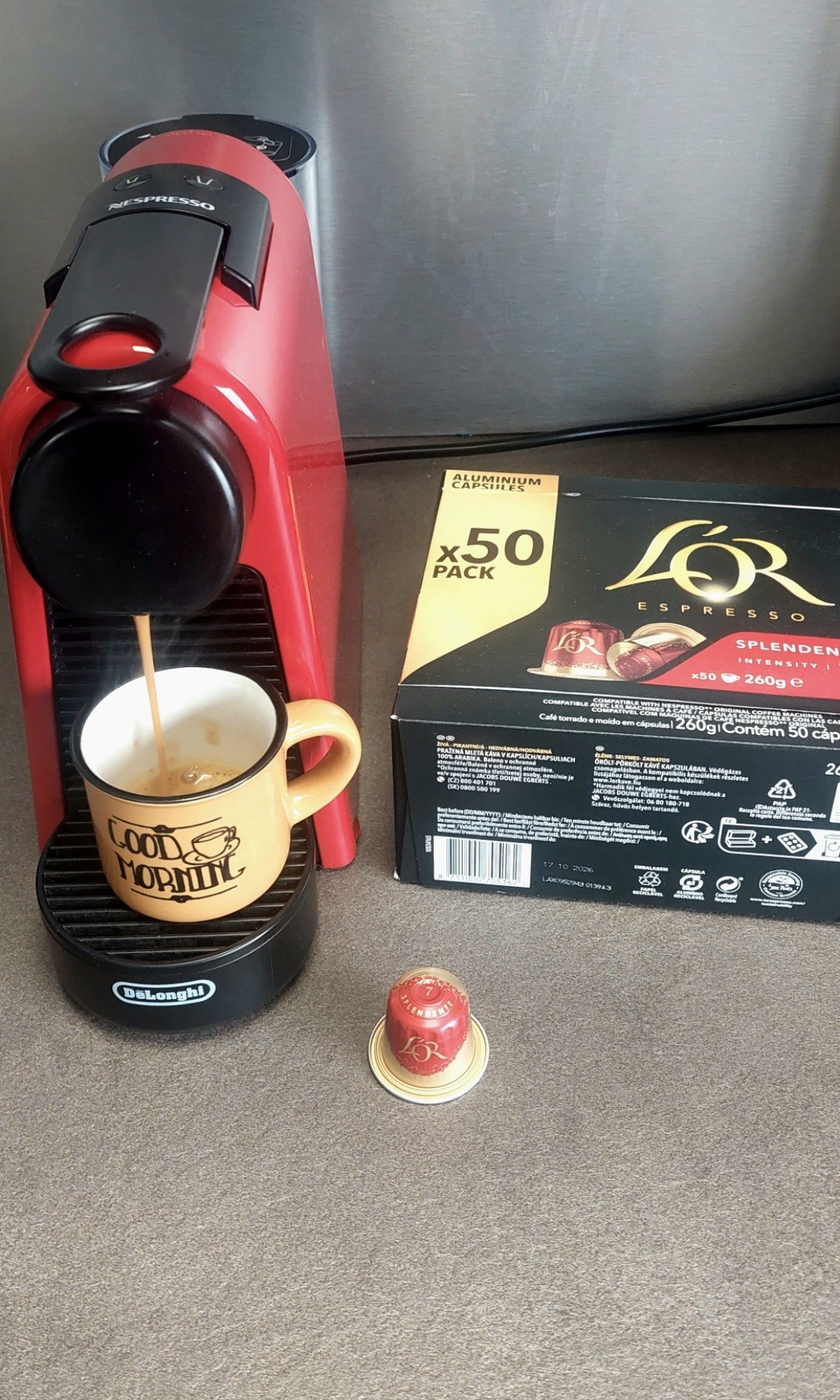 L'or Espresso Splendid intensité 7 en dosette
2 ème de la matinée
C'est déjà un peu mieux comme intensité !