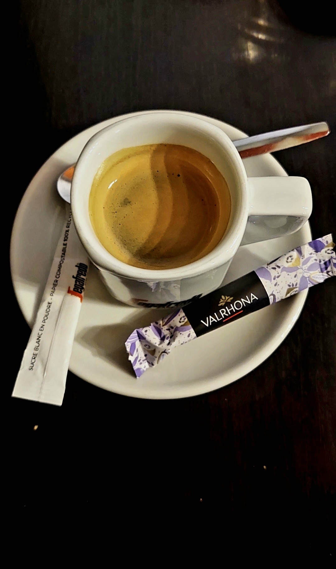 Café Segrafredo en grains

De retour au travail ;-)))