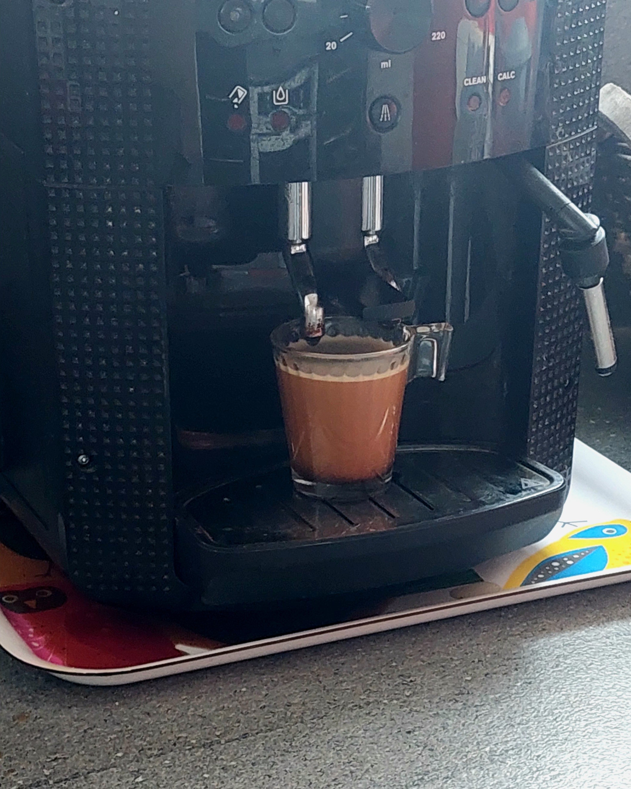 Café Bellarom Pérou - Grains Bio

Ma cafetière est enfin de retour à la maison !
Mais la pompe montre des signes de faiblesse malgré le nettoyage !