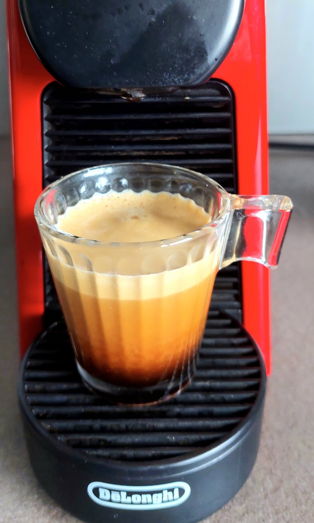 Expresso - dosette de marque inconnue 

De retour au travail.
Une journée idéale pour tous les amoureux de brouillard ;-)))